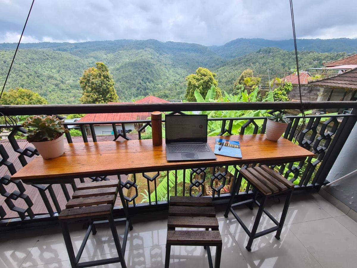Dong Paloh Hostel Munduk Esterno foto